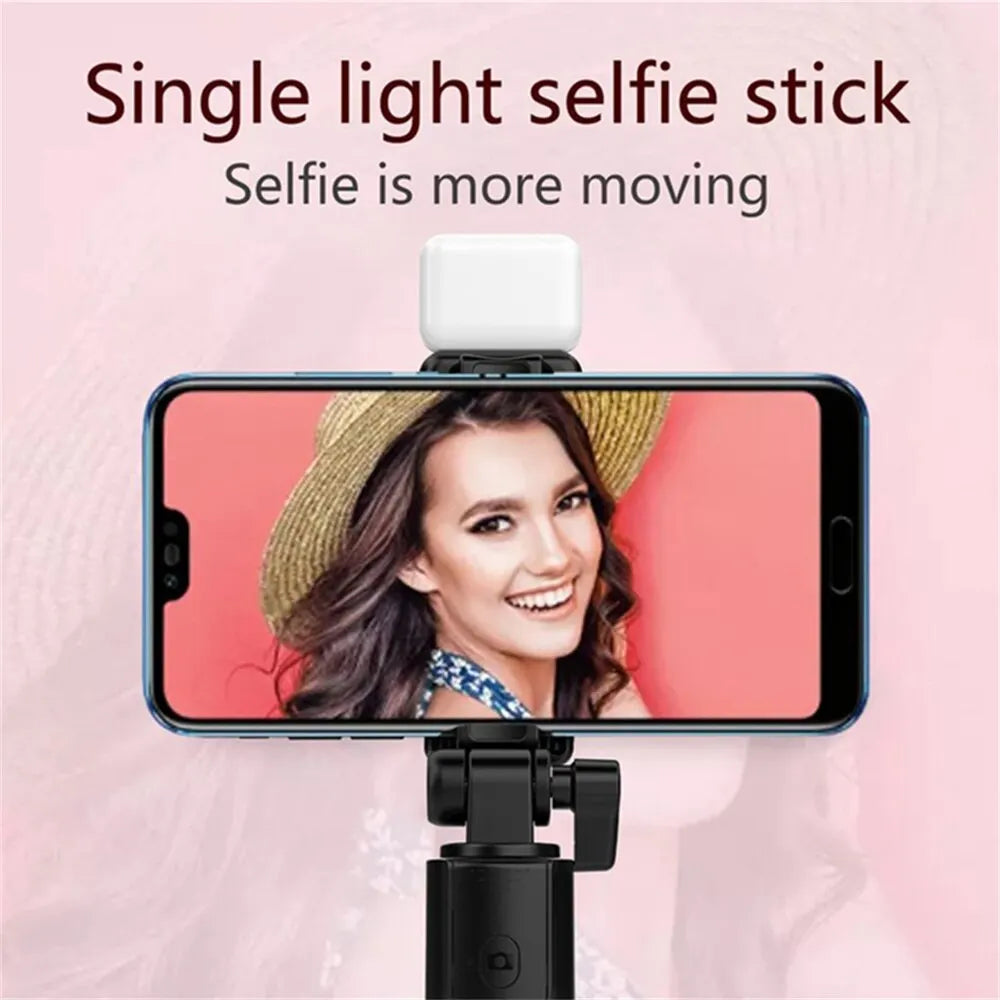 Selfie stick con luz y control Bluetooth